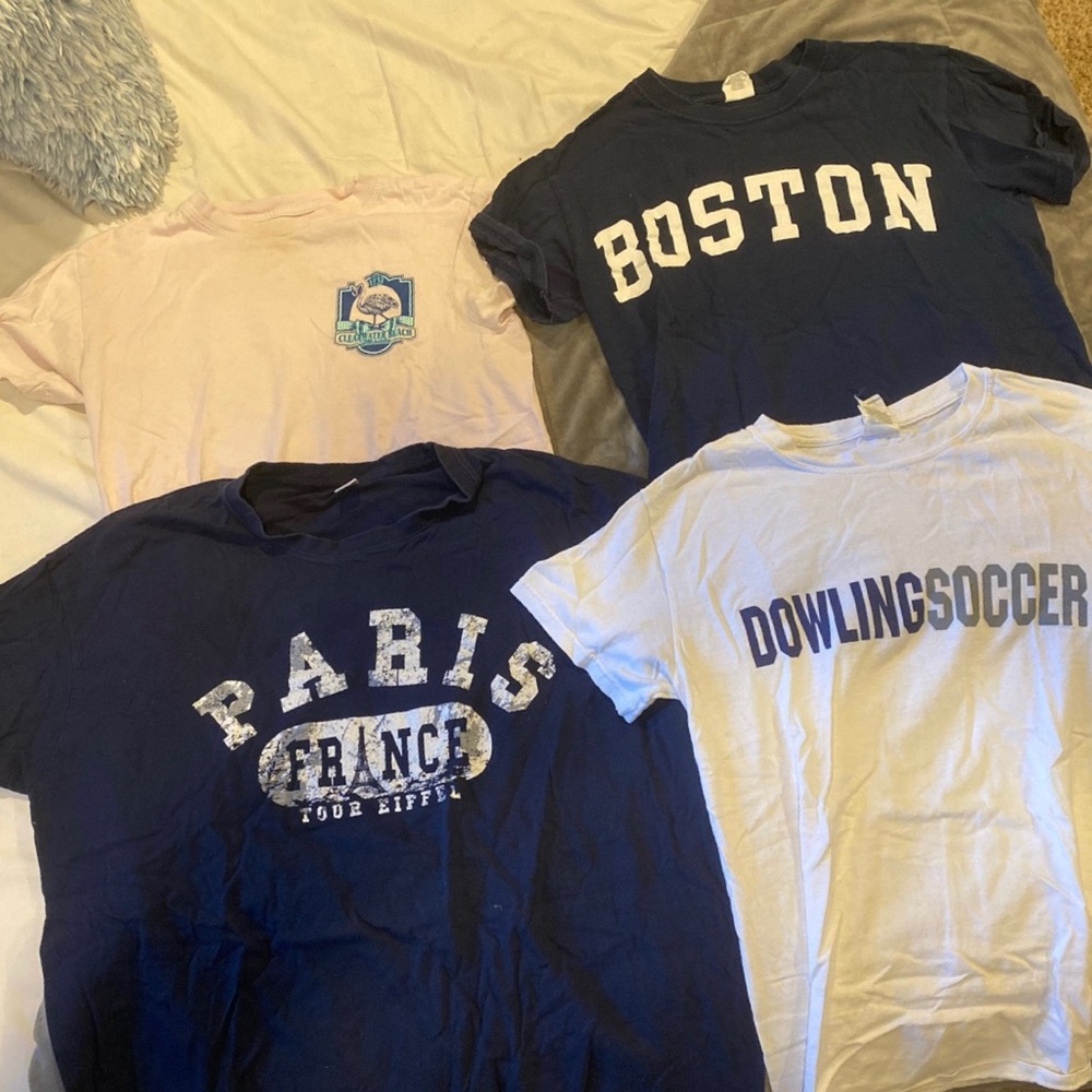 simple tee shirts